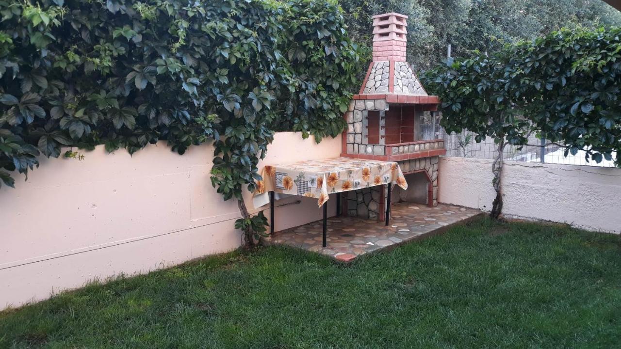 Villa Rafaela Лименария Екстериор снимка