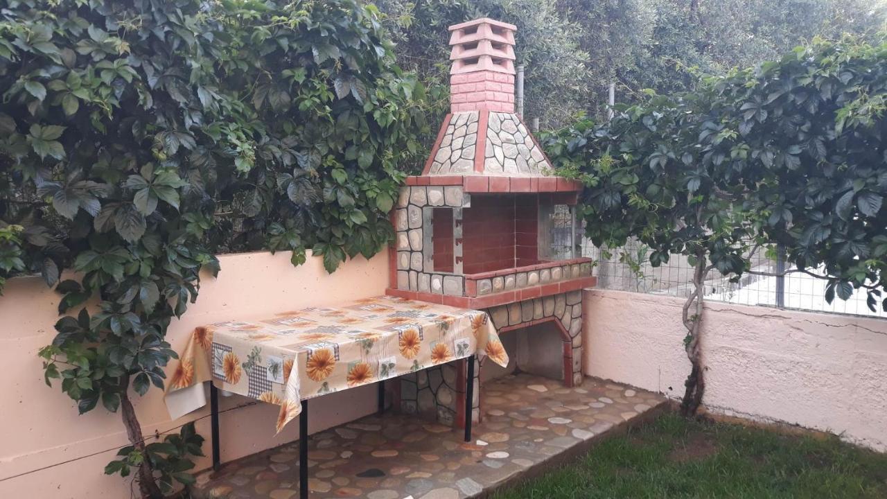 Villa Rafaela Лименария Екстериор снимка
